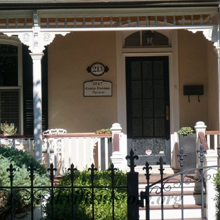 213 Reynolds Street
