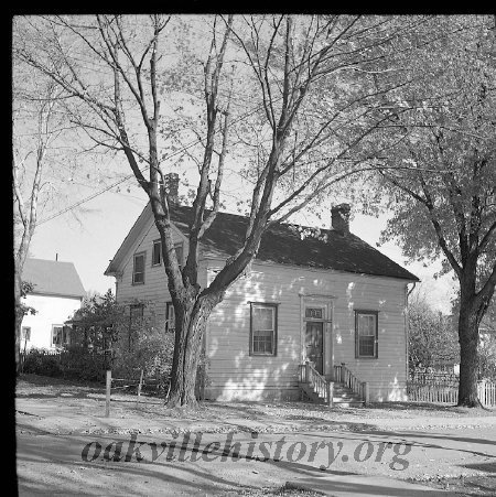 75 Reynolds Street circa late 1940s or early 1950s