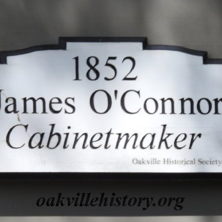 75 Reynolds Street plaque
