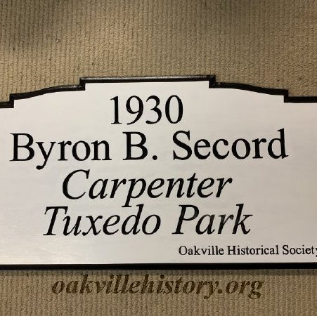 371 Maple Avenue Plaque