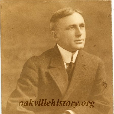 W. S. Davis, 1910