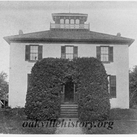 289 Trafalgar Road - 1897 - Note Widow's Walk around the Belvedere