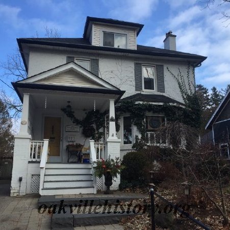 Douglas Avenue #123