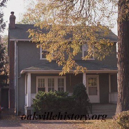 322 Reynolds Street circa 1989, taken by the Town of Oakville