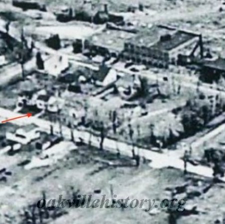 Chisholm Street #055                    