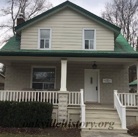 Allan Street #436