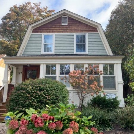 Allan Street #183